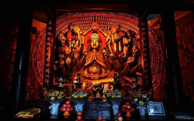 Kuan Yin by Nyarlathotep1001