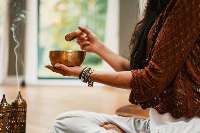 Manifesting an outcome through visualization